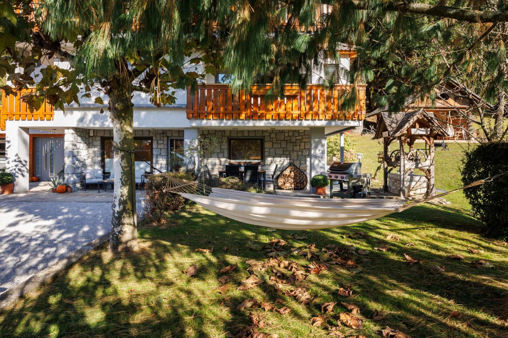Vila Slavc, Cosy Apartment Near The Lake Bled Dış mekan fotoğraf